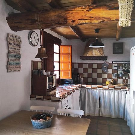 La Casita De Betania Villa เบเนากาซ ภายนอก รูปภาพ